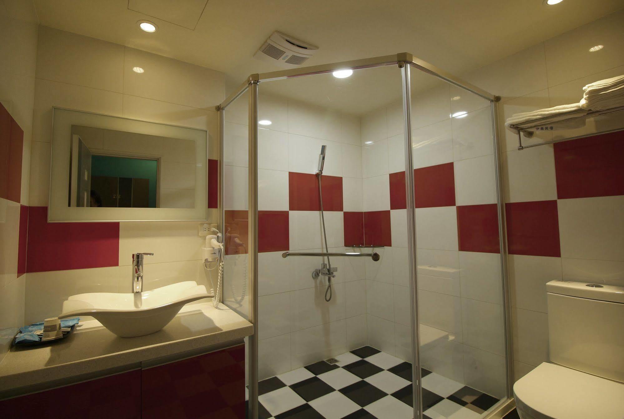 Maui B&B Hualien City Ngoại thất bức ảnh